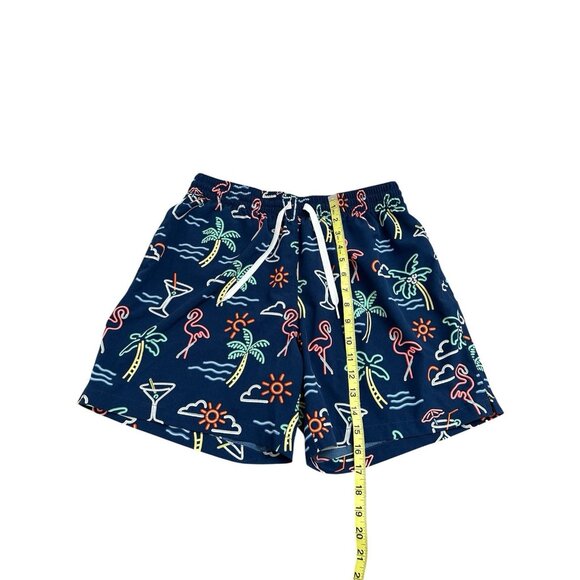 Chubbies Swim Trunks Mens Medium Blue Palm Trees Lined Beach Vacation Size L - Picture 3 of 5